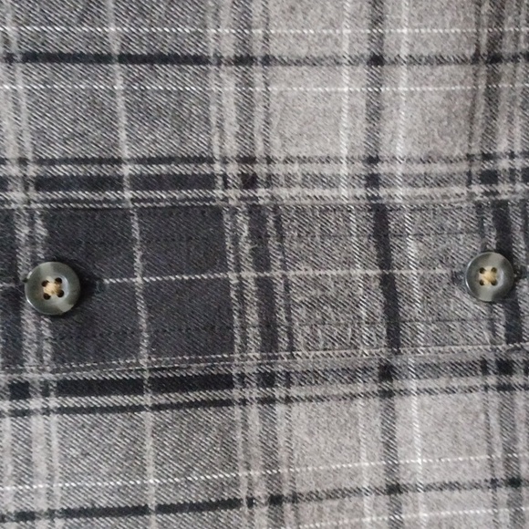 Carhartt Men's XL Black/Grey Heavy Duty Flannel Shirt/Jacket (mislabeled medium) - Picture 7 of 14